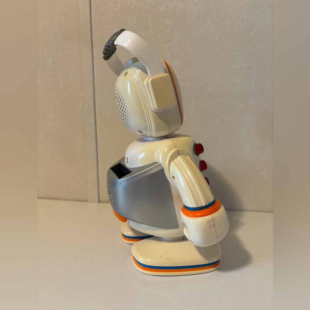 Interactive Alphie  Robot Toy - White and Orange - Picture 5 of 7